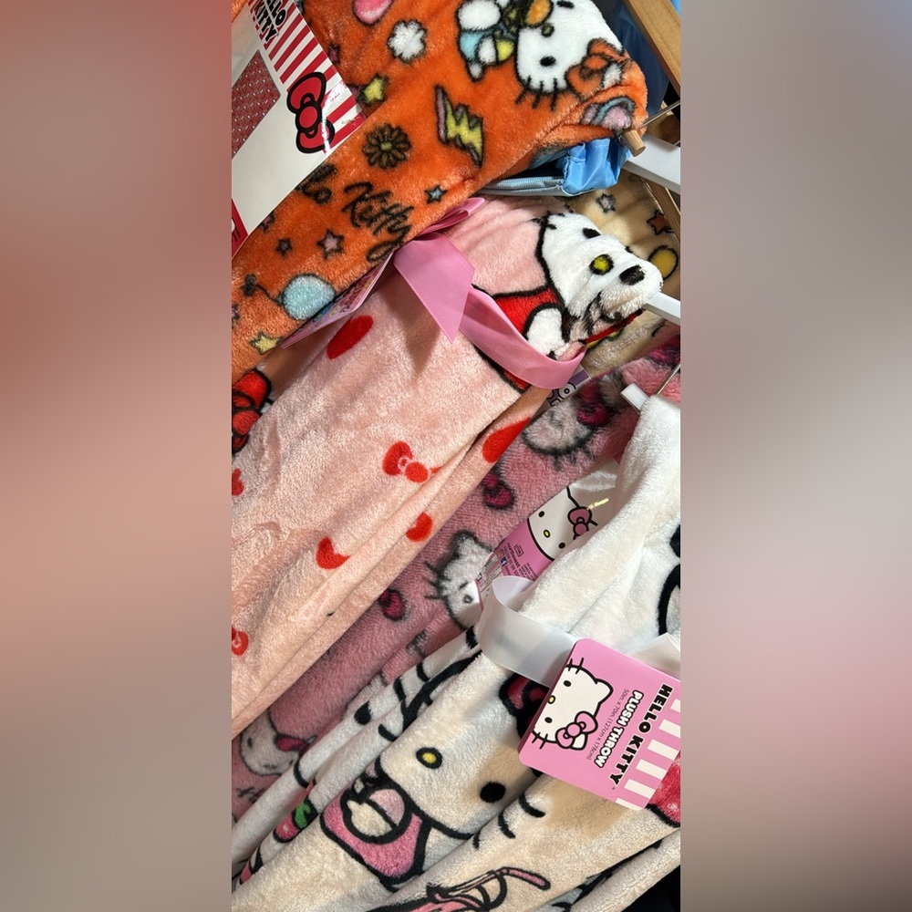 Hello kitty blankets